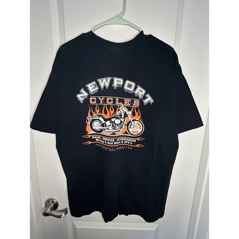 Vintage Y2k Newport Motorcycle Flaming Bike T- Shirt
